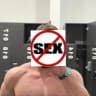 Парень zxc